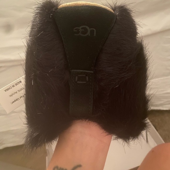 UGG Amary Faux Fur Slipper Bootie - Picture 7 of 9